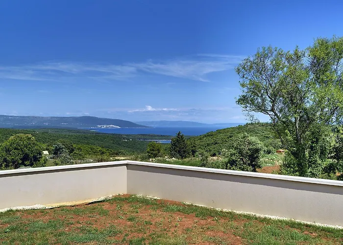 Luxurious With Pool In *