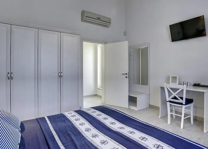 펜션 Luxurious With Pool In Kavran