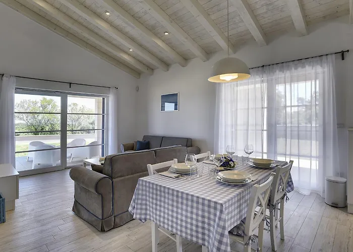 Luxurious With Pool In 펜션 *